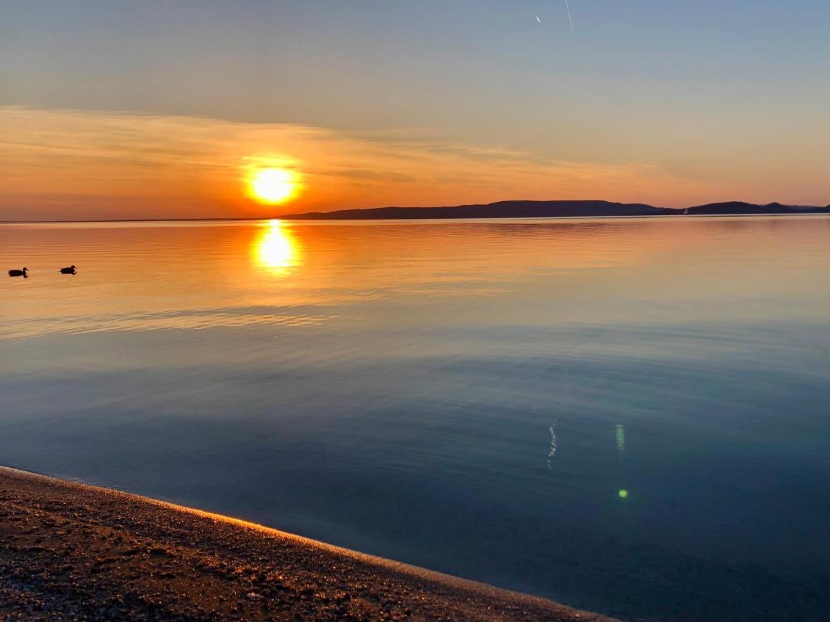 Tieff Apartmanhaz Balatonmariafuerdo Hullamtelep Balatonkeresztúr 외부 사진